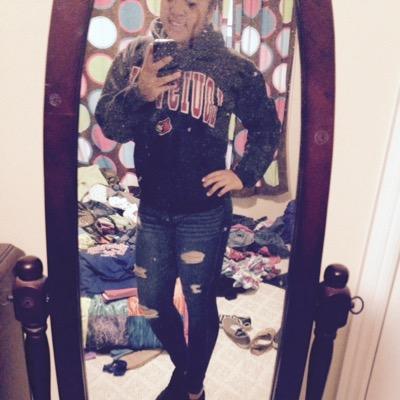 jazzyamari1's profile picture. 