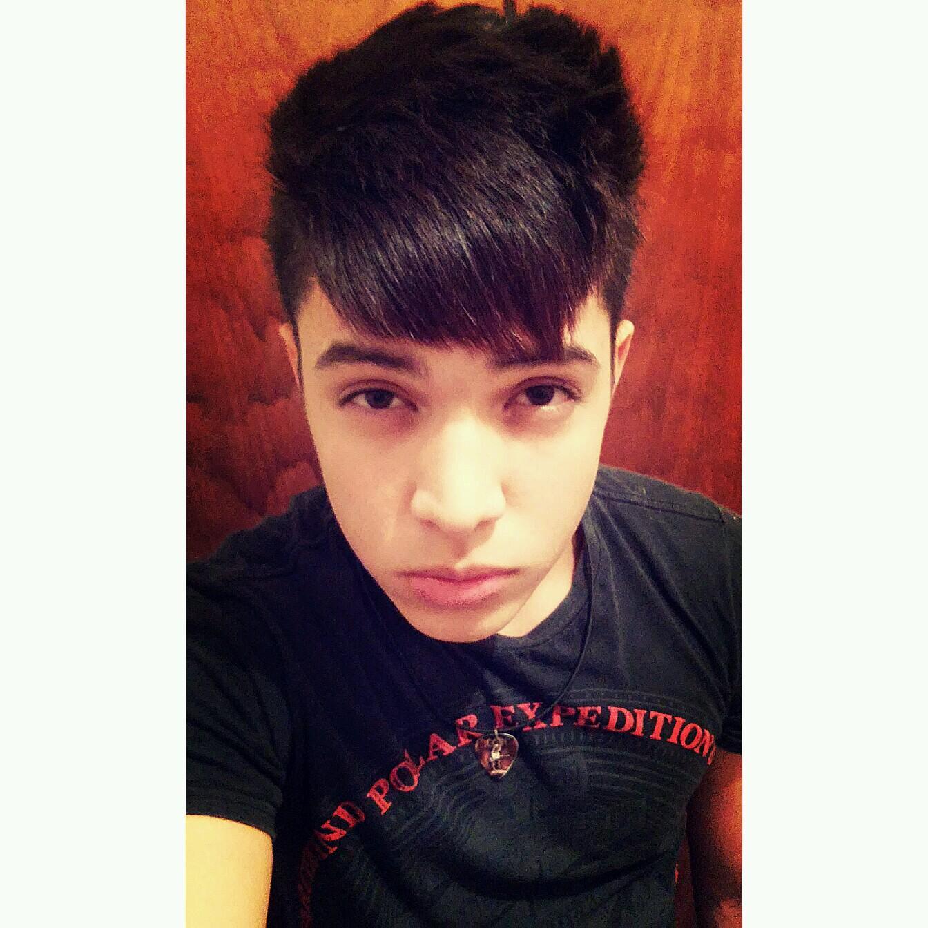 - Kiss, Beatles, Black Sabbath ,Guns N' Roses, System Of A Down, Slipknot, Ac Dc, Avenged Sevenfold, Paramore e Marilyn Manson