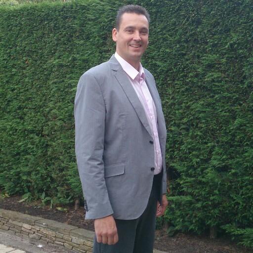 cuupie1's profile picture. trotse papa van 2 jongens en 1 meisje, getrouwd,  VVV-Venlo, darten bij Shannons, #barneyarmy, vastelaovend, Törvers