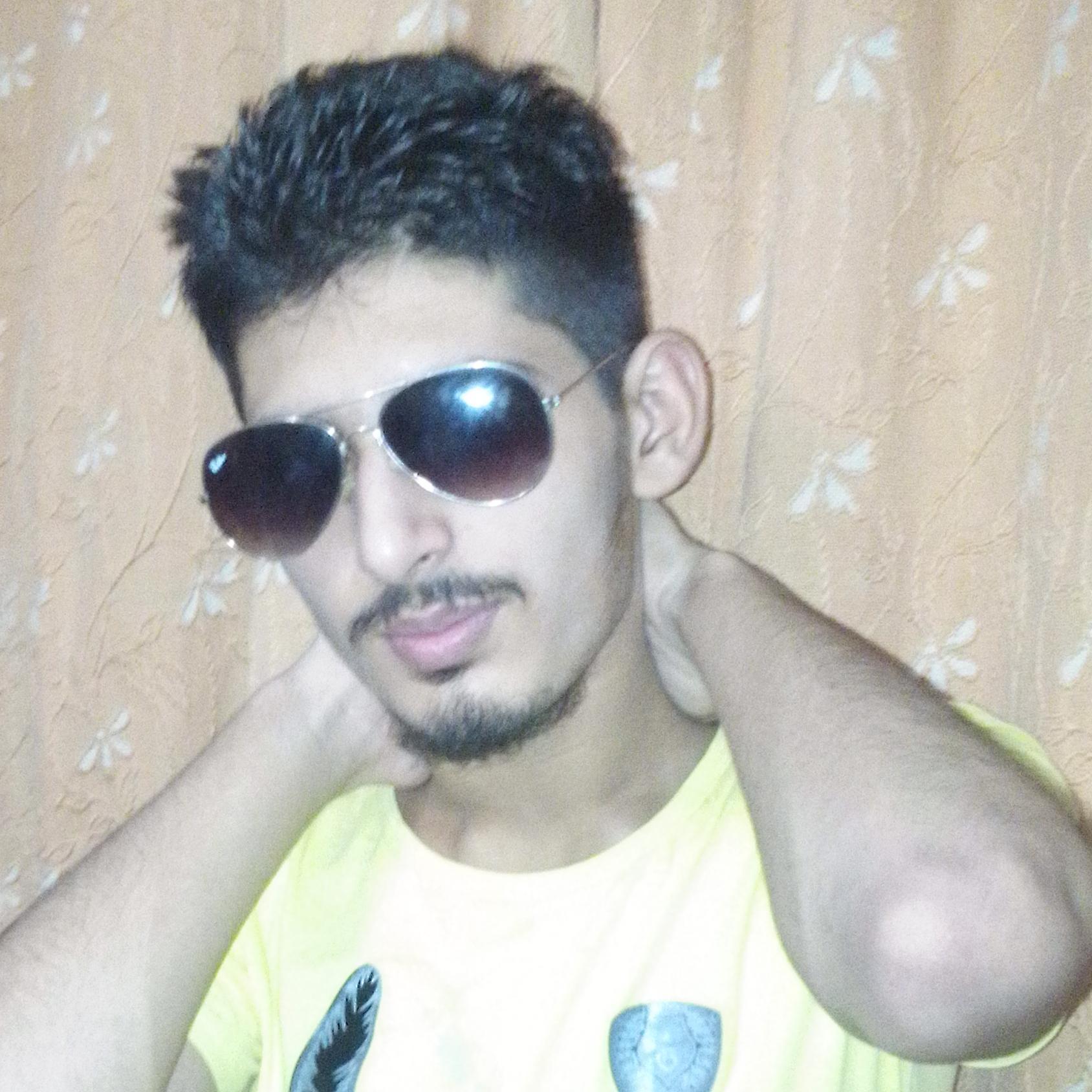 author_smith's profile picture. 