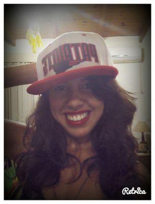 vickyMacias888's profile picture. Las cosas cambian. Y los amigos se van. Y la vida no se detiene por nadie.