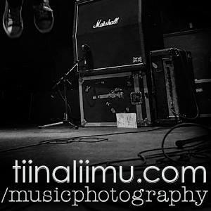 old/new page - I shoot live music: distorted, crunchy, beautiful & pretty much feel the same way about listening to it.