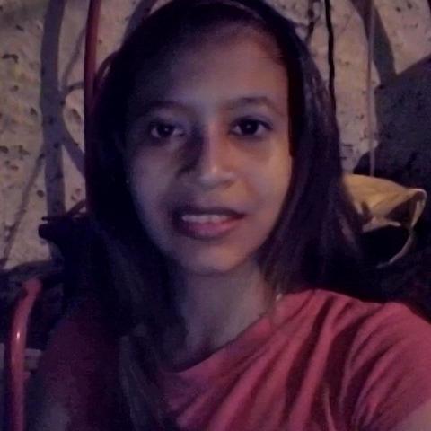 castillomary07's profile picture. 