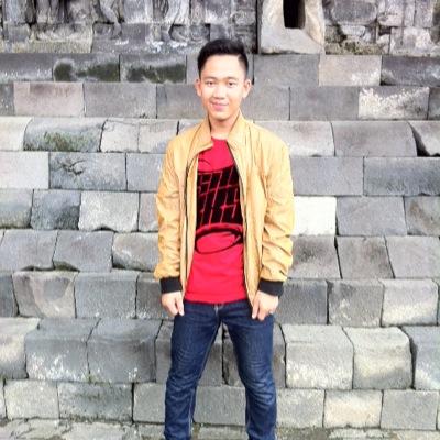 Sarah Mahayani (ɔ´˘‎​з♥(˘⌣˘ c)