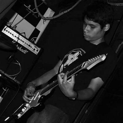 ECodali's profile picture. Musico Guitarrista de @CassettePeru