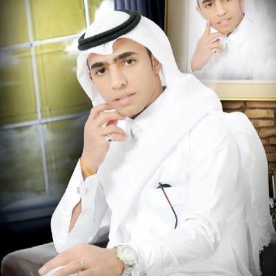 اعلامي سعودي .. غاوي للإعلام .. أطمح بأن أكون الأفضل وأحقق أٌمنياتي . أعشق التحدي .. سَأكَونْ صَديق الجَميع.......