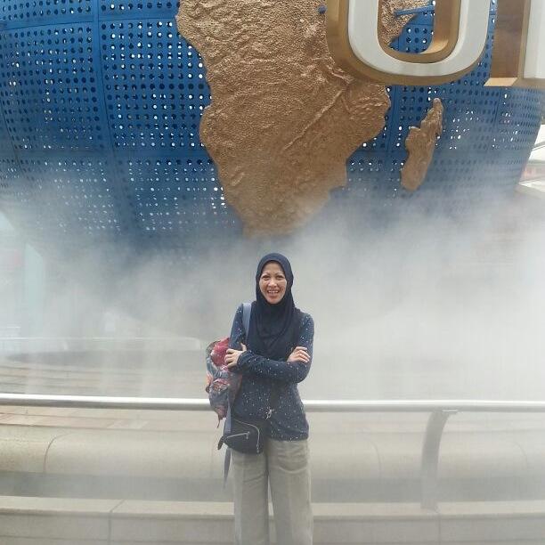 HKSiah's profile picture. I live so I love