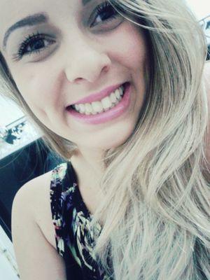 se faz sentir , faz sentido.
