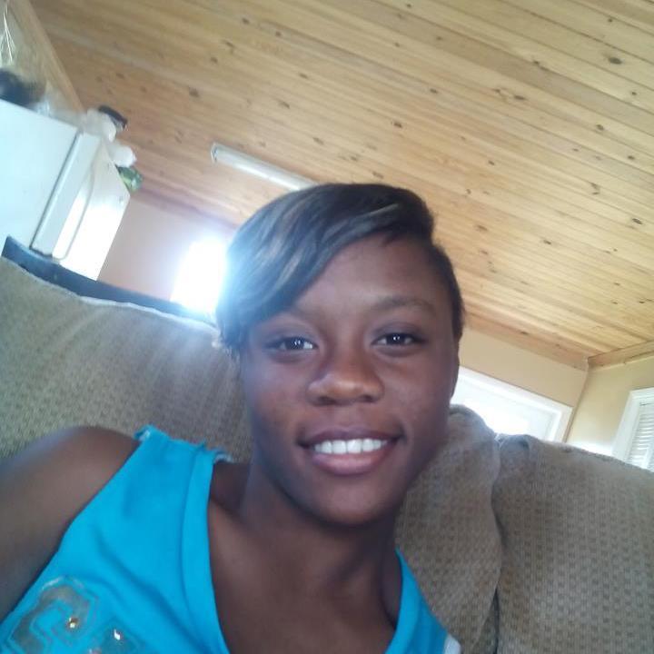 - Gwan Gooddd :$ ; #AntavisForever 3 #EverythingOneee :*#CertifiedQueenn :) Noo Friend Zonee .