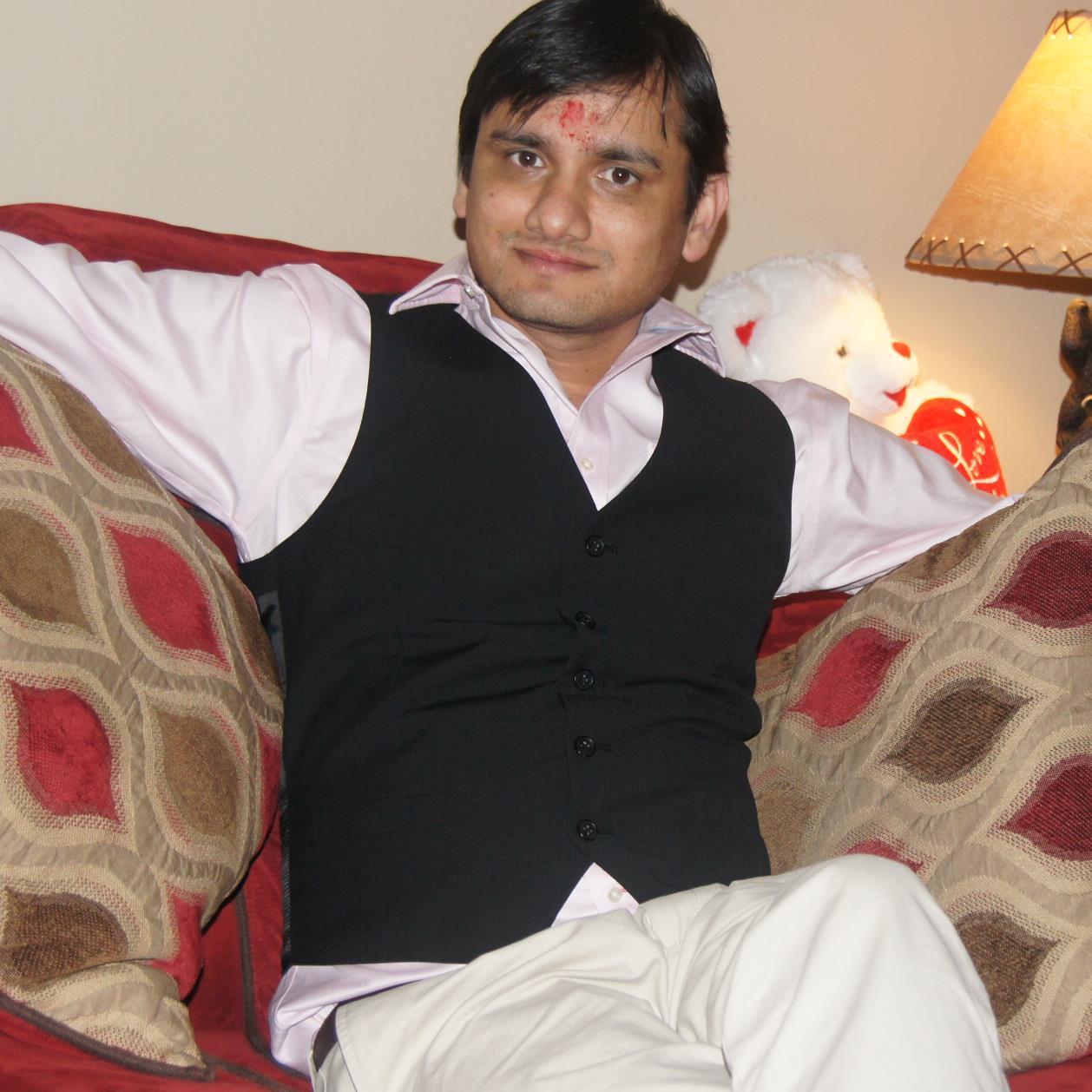 kkpant's profile picture. 