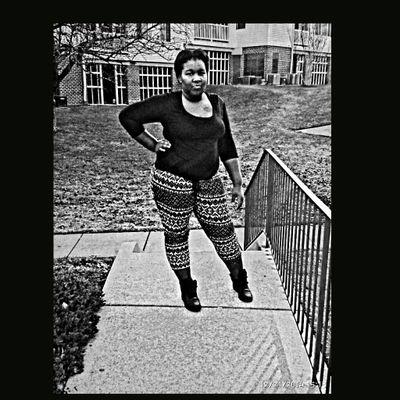 , LESBIAN  Fmoig @_zoeyproperyy New IG ✊ If a bitch talking shit it don't make sence