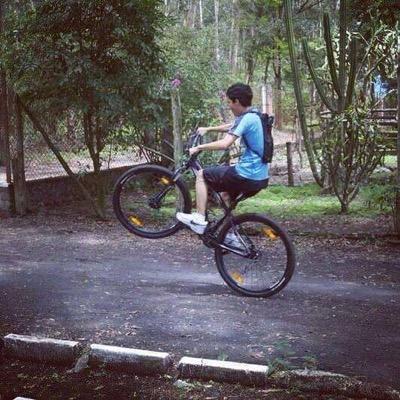 Vivo para expresar lo que reputas se me de la gana y eso!!!