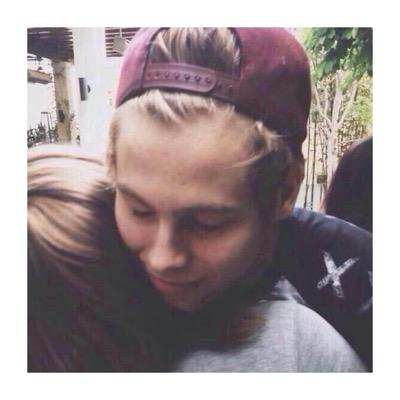 free follow!!! || dont forget how important you are and someone loves you!!!!!!!!!!!! love cleo