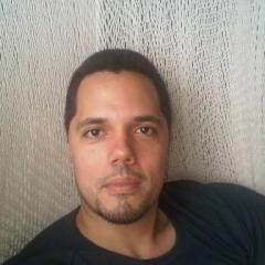 Tecnology buff. Loves Christ and motorcycles. Love riding and reading (but not at the same time).
