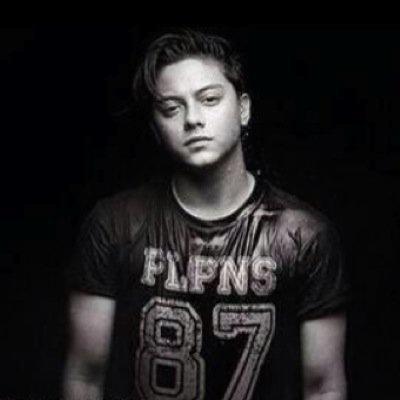 yends | #BnF | God's Daughter | other account ➡ @ItsMeYends | Proud Jaguar |