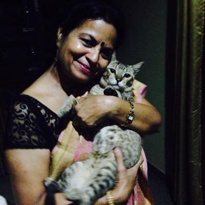 Alumni of BHU, married to an army officer, I run schools. My first priority is rescuing and treating old, sick and injured street animals.