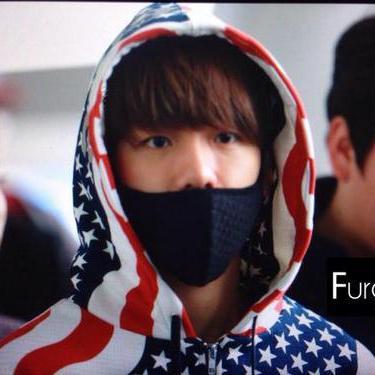 { Ferdinand Oxy Ukraine Roquet. ; 131095 ㅡ Angel. }