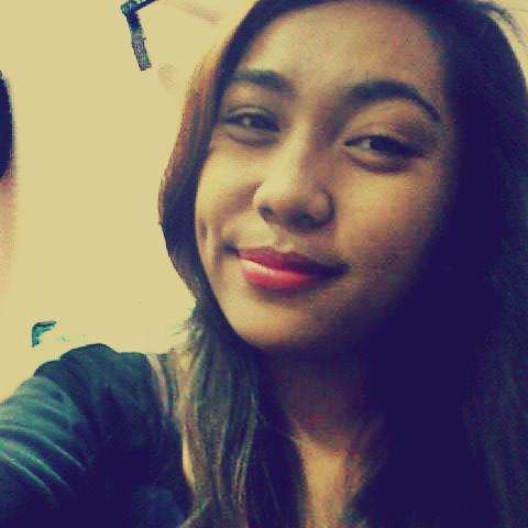 iamarnieda04's profile picture. I love watching movies, love's to eat and surfing internet.  :) I like'd to edit a video's and photo's . I want to be an editor and graphic designer someday. :)