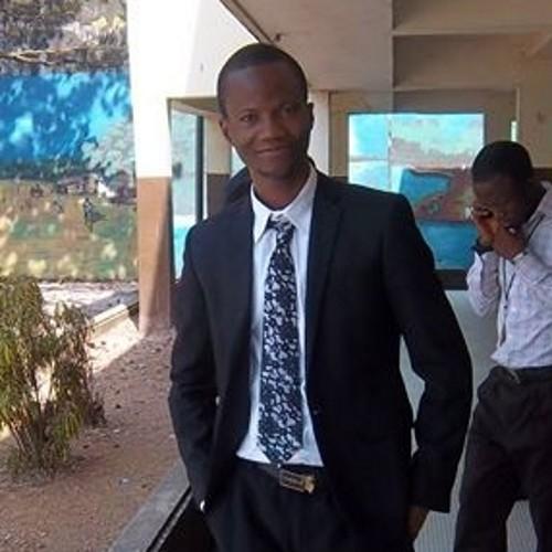 I was given birth to in kono, eastern  Sierra Leone. I am a gentle and God fearing person. Fair in complexion