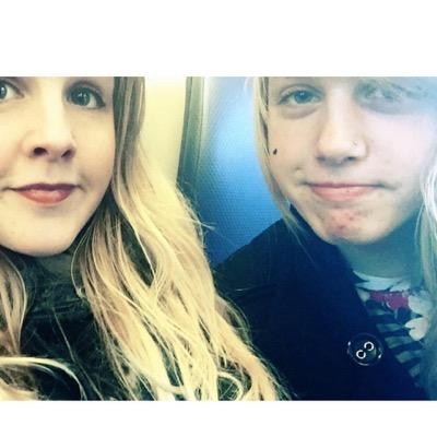 AppeltjeRenee's profile picture. Hockey ❤️