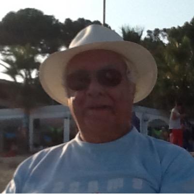 msbuendia's profile picture. Extrovertido, con inquietudes y muchas ganas de trabajar; soy joven , tengo 88 años .