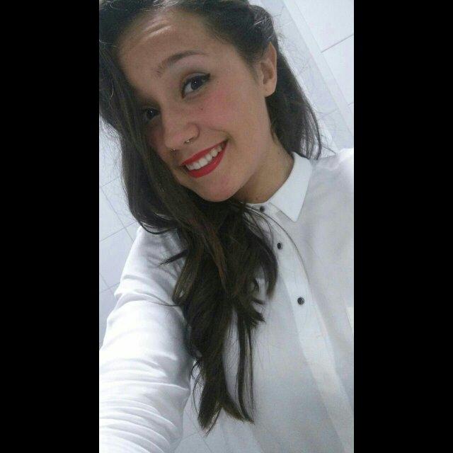 La tristeza fue creada pasa sentir el verdadero significado de la felicidad.