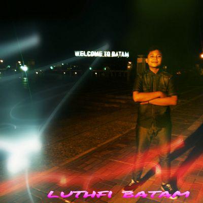 ·muhmmd mkhtr luthfi Anshori majid Follback?just mention.thankss (: