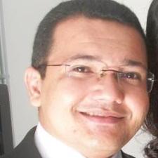 Licenciado em Geografia (UEPB)