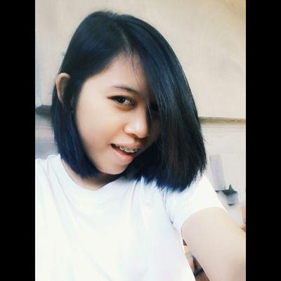 ManikSukmayanti's profile picture. haha