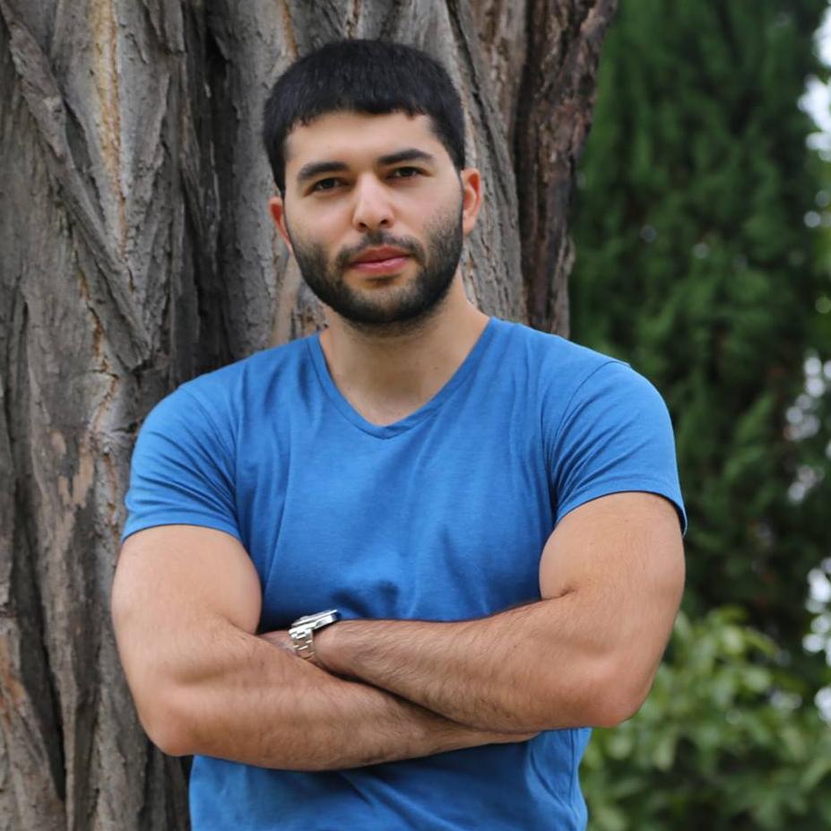 saadattyeh's profile picture. 