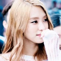 [19+] bora, hottie that talks too much sometimes • @asphxdelle
