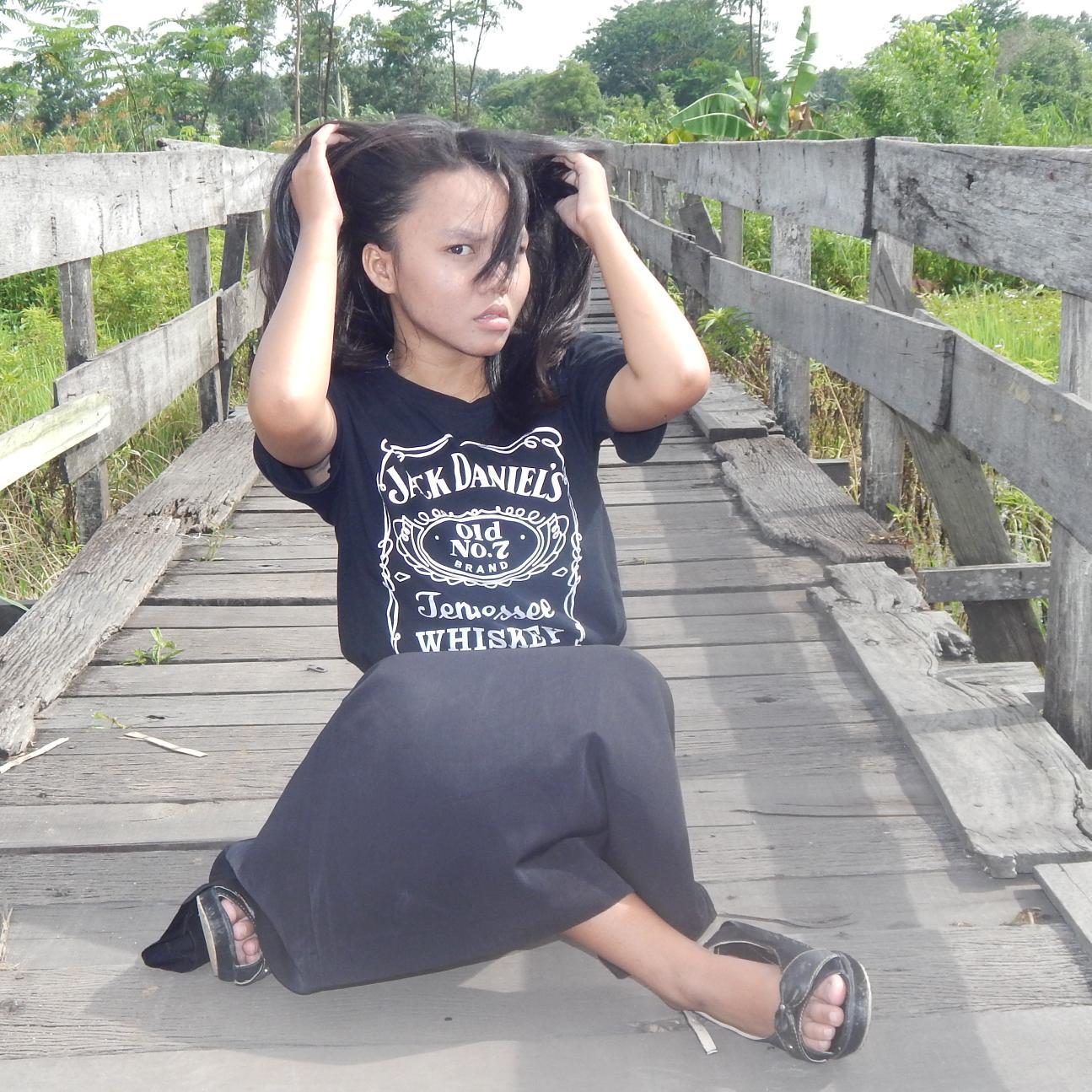 Follback Just Mention | ♡Nyanyi | #StrongWoman:)