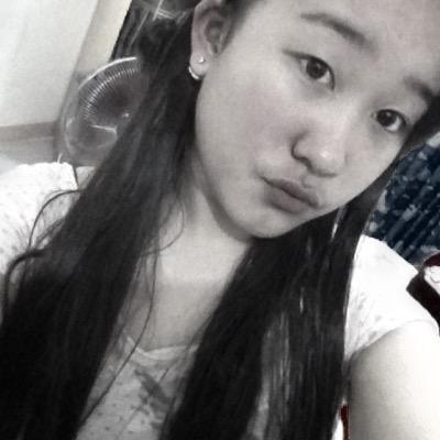 I'm to strong to hold on, but to weak to let go.