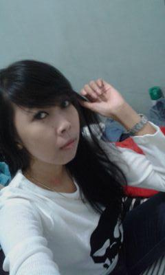 Cinta bunda yg ada ϑί surga ♥much love †                                                         Anak bungsu bukan berarti manja