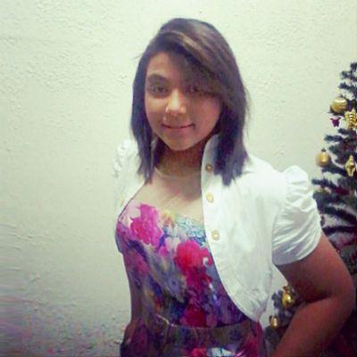 País: Brasil 
FUTURO: arcteta
estudante 
evangelica
solteira 14 anos