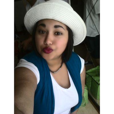 TaatieNika's profile picture. Foodie | Blatantly Honest till it kills you |Absolutely and Undeniably #Selcouth | OT for life ♥| Resilient