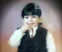 20 years. Student in the Tourism and Hotels~ Muslim ^_^الحمدالله ..《Ş 》