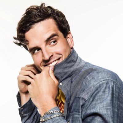 LPGESUS's profile picture. Live. Love. Laugh ~ Instagram : @LPGESUS.           • Be True • Be You •