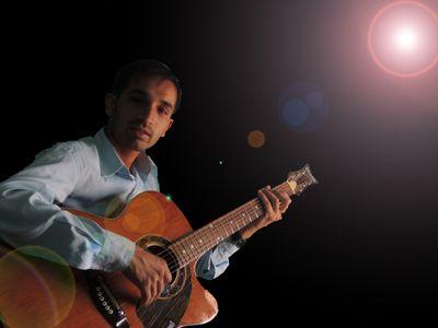 ravitomar457887's profile picture. 