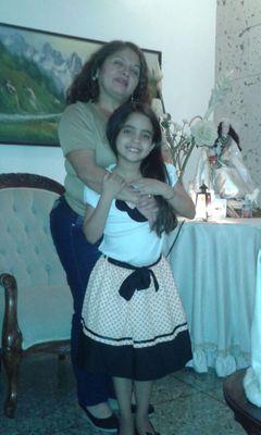 HerlyPina's profile picture. 