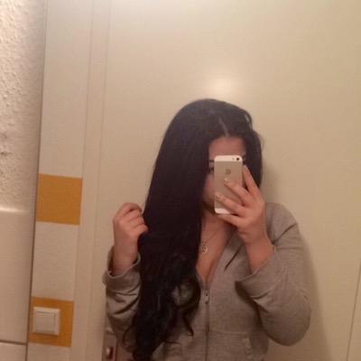 jasuretaa's profile picture. Justin Bieber is perfect. The Janoskians and One Direction are perfect. Ariana Grande is FLAWLESS! Everybody is perfect. Ciao. {11 Verified Accounts follow}