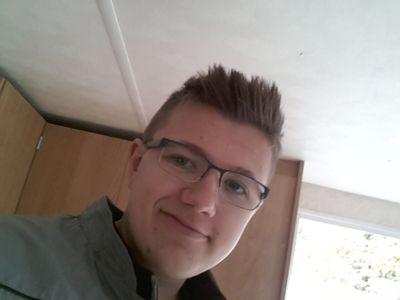 17 y/o l Charisa ♥ l PC Gamer #RookieNL l 
Feyenoord ♥