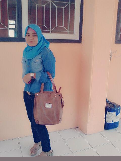 Diyan_HPee's profile picture. FISIP - Universitas Pancasakti : _alumni SMA N 01 pangkah_