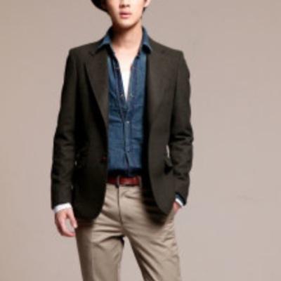 deater258's profile picture. 龍谷大学2年生。 夢は、日本の素晴らしい商品を世界に広めること。 happy