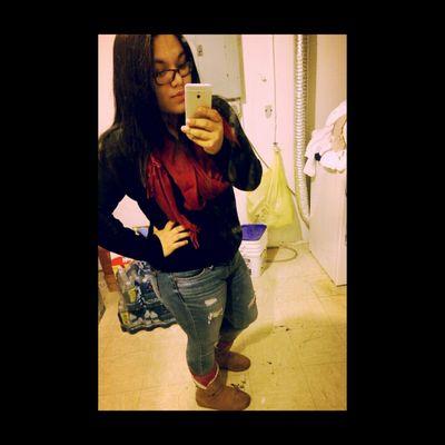 im no longer active on this twitter follow me on my other one @michelle_110200