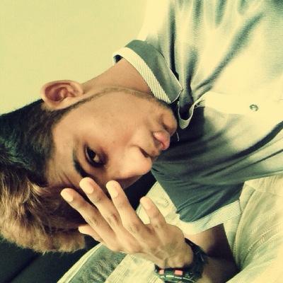 I don't like to commit myself about heaven and hell - you see, I have friends in both places.  Turn mY button blu3 (y)