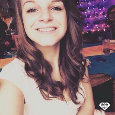 14ans || France || Strasbourg || Motocross. ❤️ «Fais lui croire que t'es beaucoup mieux sans lui.»
