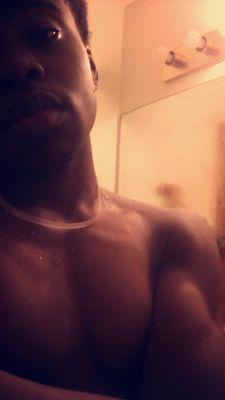 marcomoore213's profile picture. 15yrs
wresting is life
looking for a bae