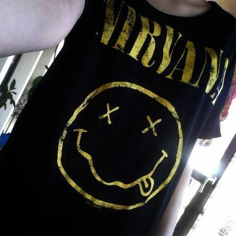 Galaxy hair will always remain in my heart.  Addicted to pizza and bands.  #ROMANIA 卌