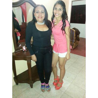20. Derecho☆ Mi felicidad esta completa desde el 29/10/2012♡. Mis amigas dicen que soy una Sexy Mom